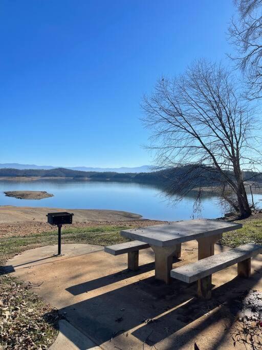 Charming House In Sevierville Family Friendly Quiet Location Close To Wilderness Bagian luar foto