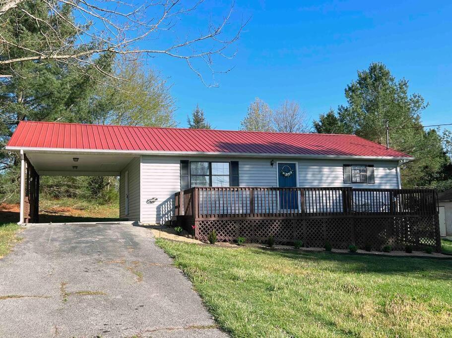 Charming House In Sevierville Family Friendly Quiet Location Close To Wilderness Bagian luar foto