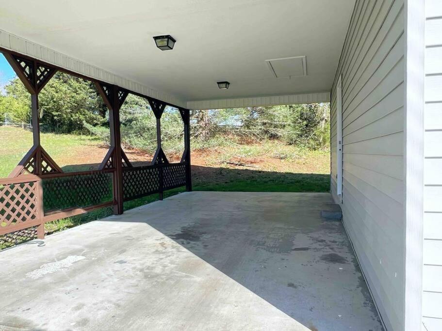 Charming House In Sevierville Family Friendly Quiet Location Close To Wilderness Bagian luar foto